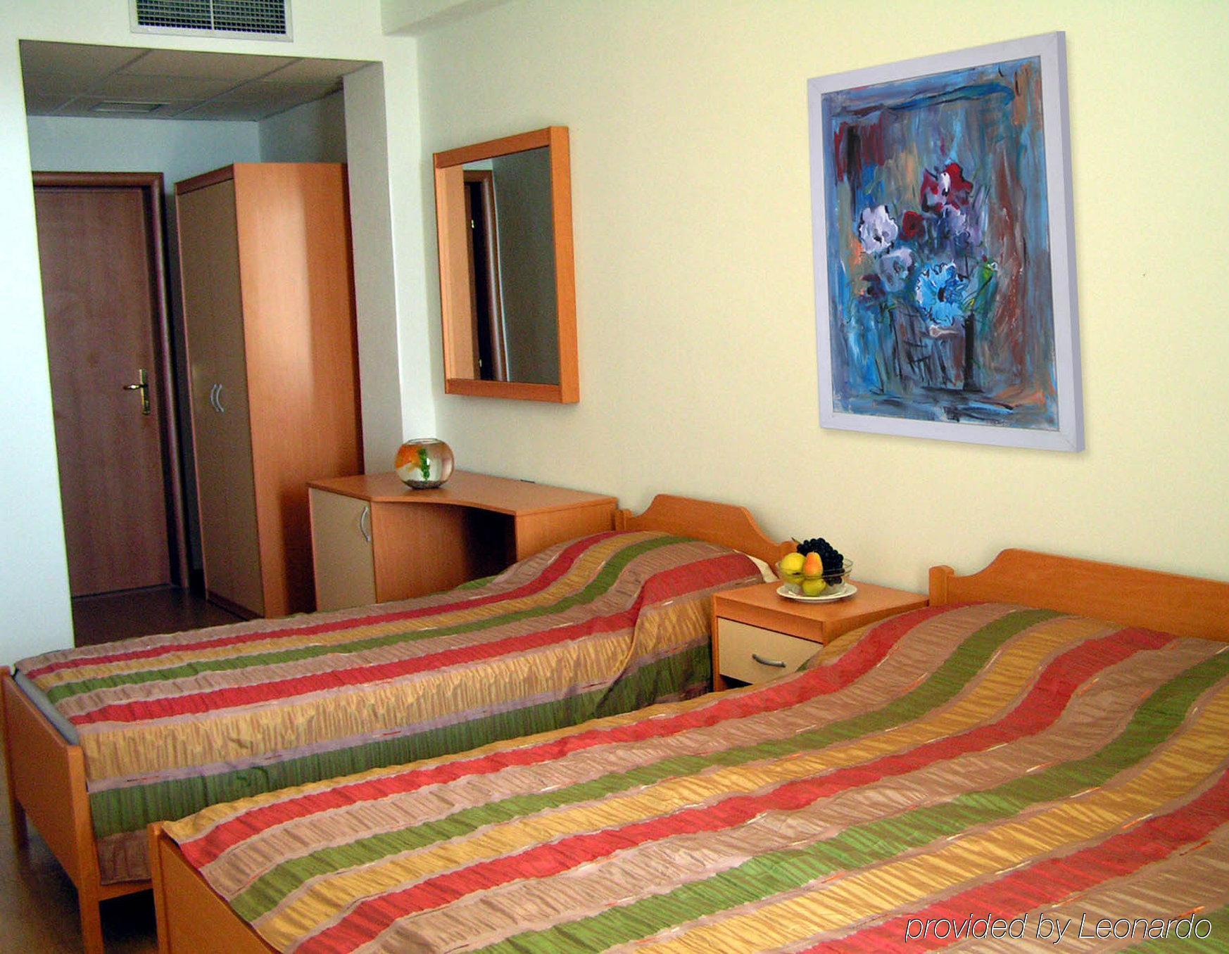 Hotel Oaz Durrës 객실 사진